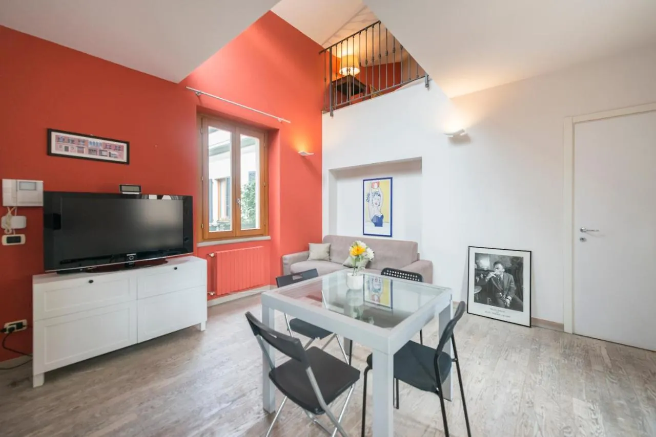 Heart Centre Milan Navigli 3 Levels Apartment